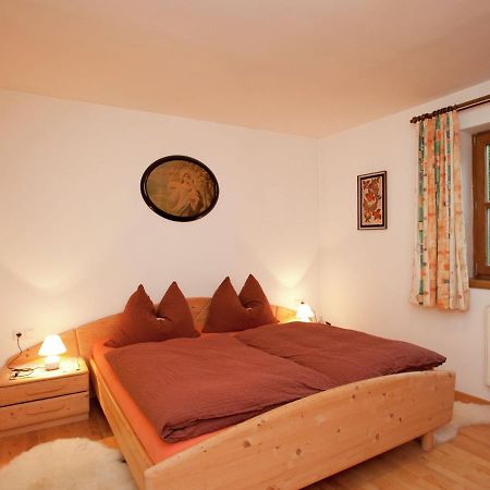 Cozy Apartment With Balcony In Миттерзилль Экстерьер фото